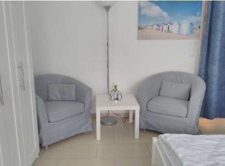 Ferienwohnung Finn Im Haus Maarten クックスハーフェン エクステリア 写真
